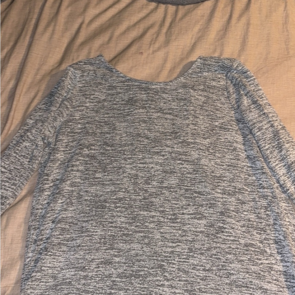 Gray Long Sleeve Knit Sweater with Bow opened back